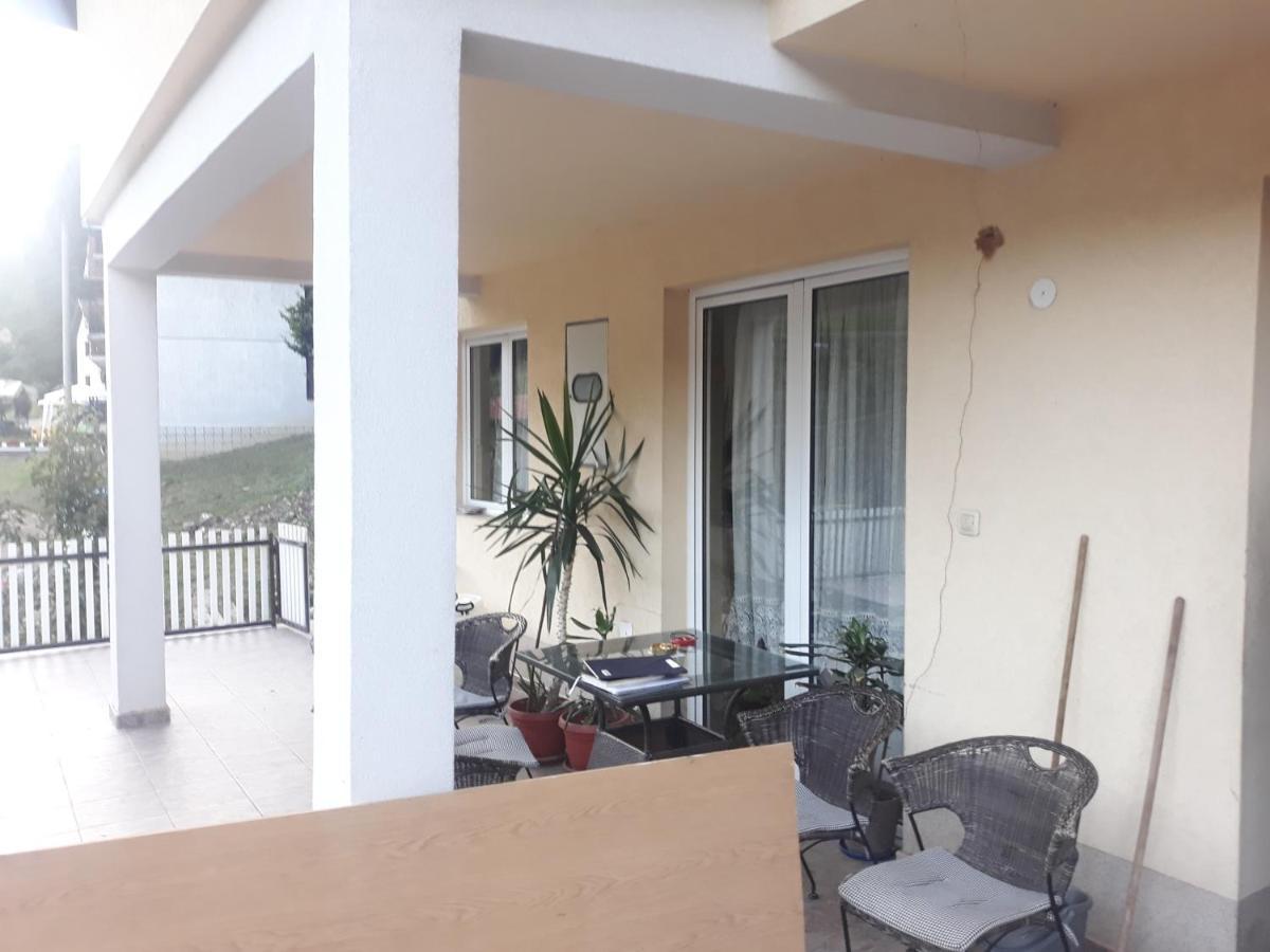 Guesthouse Stanojevic Гуча Екстер'єр фото